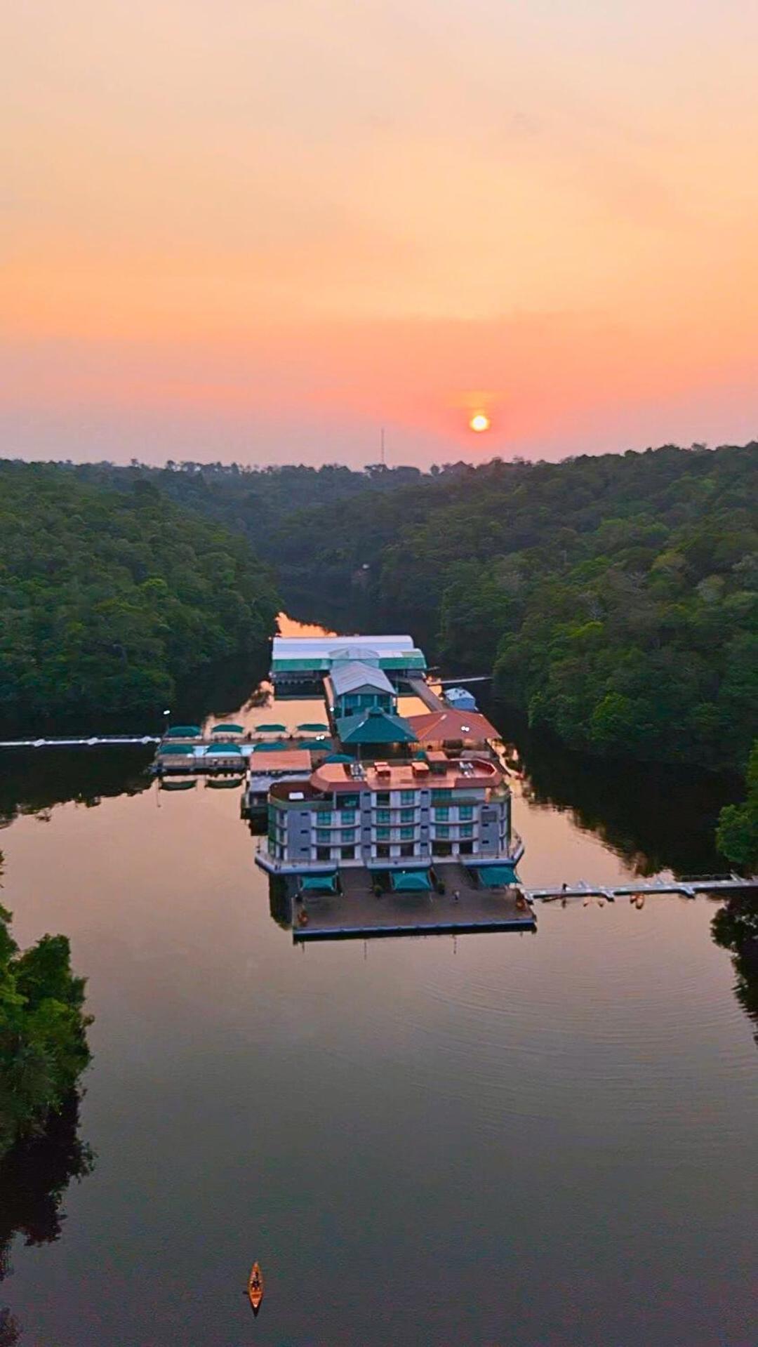 Uiara Amazon Resort Манаус Екстериор снимка